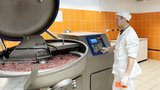 На одном из предприятий Ивановской области расширяют ассортимент и объем производства мясной продукции