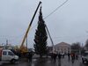 Главную городскую елку установили в Тейкове Ивановской области