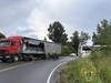 Футбольный автобус попал в ДТП с грузовиком в Ивановской области