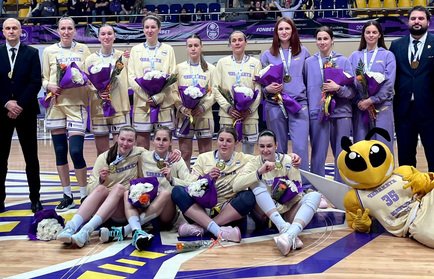 Вологодская «Чеваката» завоевала золотые медали регулярного розыгрыша Суперлиги