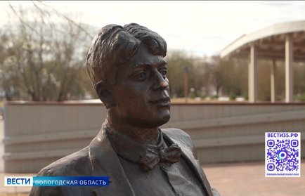 Культурный код: на маршруты Вологды вышел «есенинский» автобус