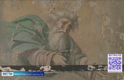 Фрески XIX века обнаружились во время ремонта в сельской библиотеке в Вологодском округе