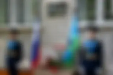 В Ивановском кооперативном техникуме открыли мемориальную доску выпускнику Виктору Понееву