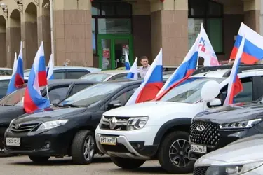 Ивановцы прокатятся по городу, выстроятся в сердце и пожмут друг другу руки в честь Дня России