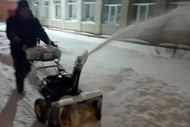 В Иванове во всех школах будут машины для уборки снега