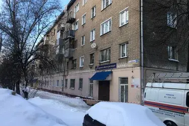Представители прокуратуры и администрации Иванова выехали на место падения наледи на ребенка