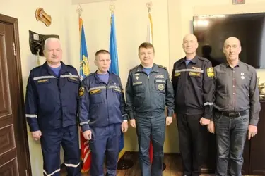 Ильинские пожарные получили нагрудные знаки МЧС "Участнику ликвидации последствий ЧС"