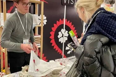 Ивановские ремесленники привезли с "Ладьи" 2 миллиона рублей