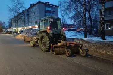 Днем 20 марта в Иванове расчищать городские дороги будут 79 дорожных рабочих