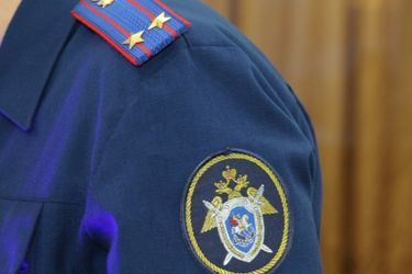 Жителя Кинешмы будут судить за удар по лицу полицейского, попытку выбросить из окна женщину и ножевое ранение собутыльника
