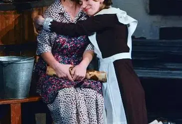 Спектакль "Любовь и голуби" (12+)