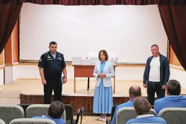 Бойцов СВО в ивановском военном госпитале поздравили с Днём ВДВ