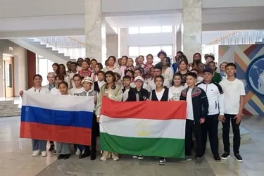 14 победителей олимпиад из Таджикистана три месяца будут учиться в ивановском Интердоме