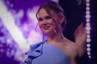 Учитель из Иванова спела с Ладой Дэнс на сцене Кремлевского дворца