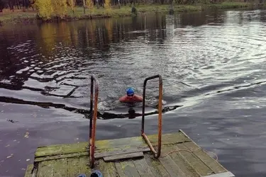 Моржи зовут ивановцев в День народного единства поплавать в ледяной воде