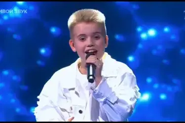 Андрей Палаев из Иванова завершил участие на шоу "Голос. Дети" на этапе "Поединки"