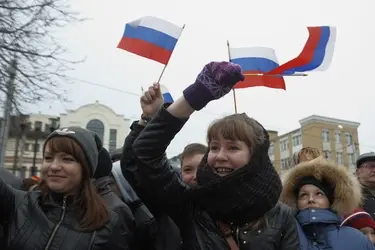 Станислав Воскресенский и Марина Дмитриева поздравили жителей Ивановской области с Днем народного единства