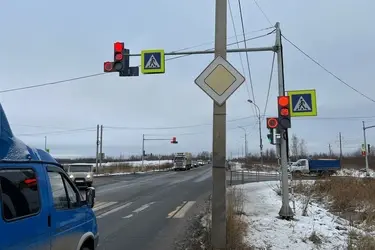 Светофор появился на одном из аварийно опасных перекрестков Иванова