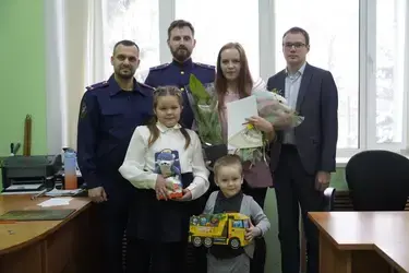 СК помог сироте из Фурмановского района получить квартиру
