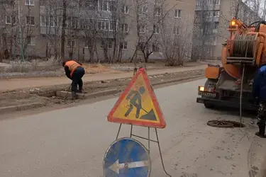 Работы по очистке ливневок в Иванове приостановлены из-за погодных условий