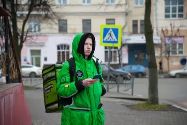 Курьеры в Ивановской области зарабатывают до 144 тысяч в месяц