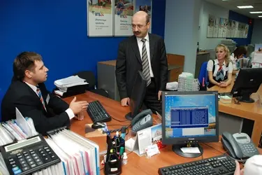 "Тони Старк и Шерлок Холмс": ивановцы нарисовали образ идеального руководителя