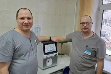 В операционных Ивановской областной больницы появился прибор диагностики неотложных состояний
