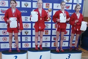 Ивановские самбисты успешно выступили на первенстве ЦФО