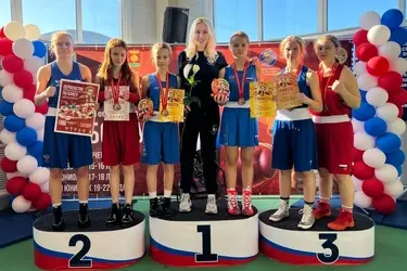 Пять медалей завоевали ивановские спортсменки на первенстве ЦФО по боксу