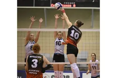 Ивановская "Шуяночка" завоевала серебро и вышла в финал Чемпионата России