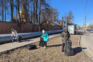 Более 2000 жителей Иванова вышли на первый общегородской субботник
