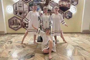 Девушки из ивановского детдома покорили хореографией жюри российского фестиваля