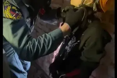 В Иванове спасатели вызволили застрявших на крыше заброшенного завода подростков