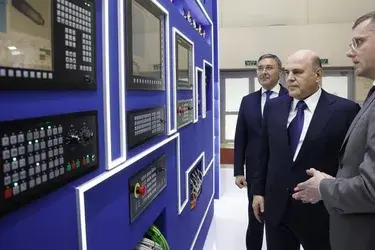Мишустин поручил ивановской "Мехатронике" разработать обучающую программу для станкостроения