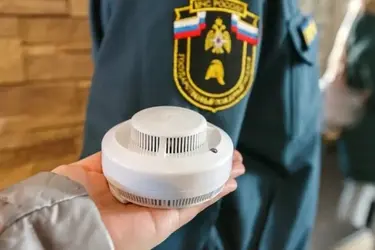 В Родниках власти бесплатно выдают автономные противопожарные извещатели