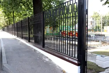 В Детском парке в Иванове завершен ремонт ограждения
