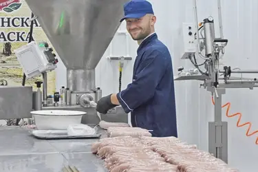 "Деревенская колбаска" в Шуйском районе расширяет производство за счет гранта