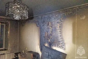 Неосторожный курильщик погиб в Иванове на пожаре в пятиэтажке на улице Окуловой