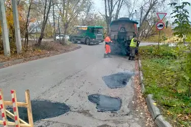 В Иванове активно ведется ямочный ремонт дорог