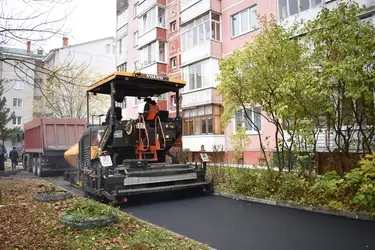В Кинешме близится к завершению ремонт придомовых территорий