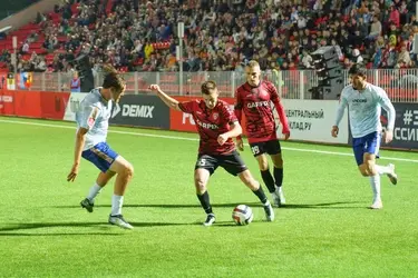 Футболисты ивановского "Текстильщика" дома обыграли "Волгарь"