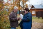 Ирина Тезина работает почтальоном уже 17 лет и на своём участке каждого знает , как родного.
