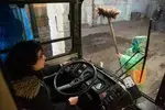 Очистка снаружи и дезинфекция салона занимают от 20 до 30 минут