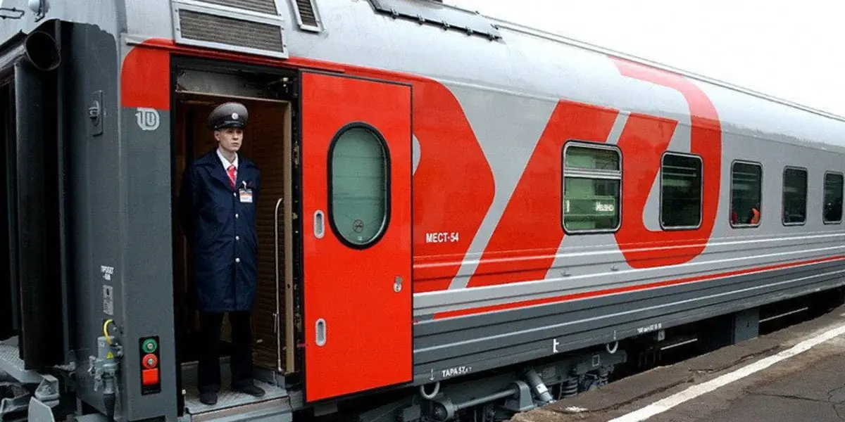 Ржд волгоград питер. Фирменный поезд 045 Иваново Санкт-Петербург. Поезд 045 Иваново Санкт-Петербург вагон. Фирменный поезд текстильный край Санкт-Петербург Иваново. Поезд 45 46 Иваново Санкт-Петербург.