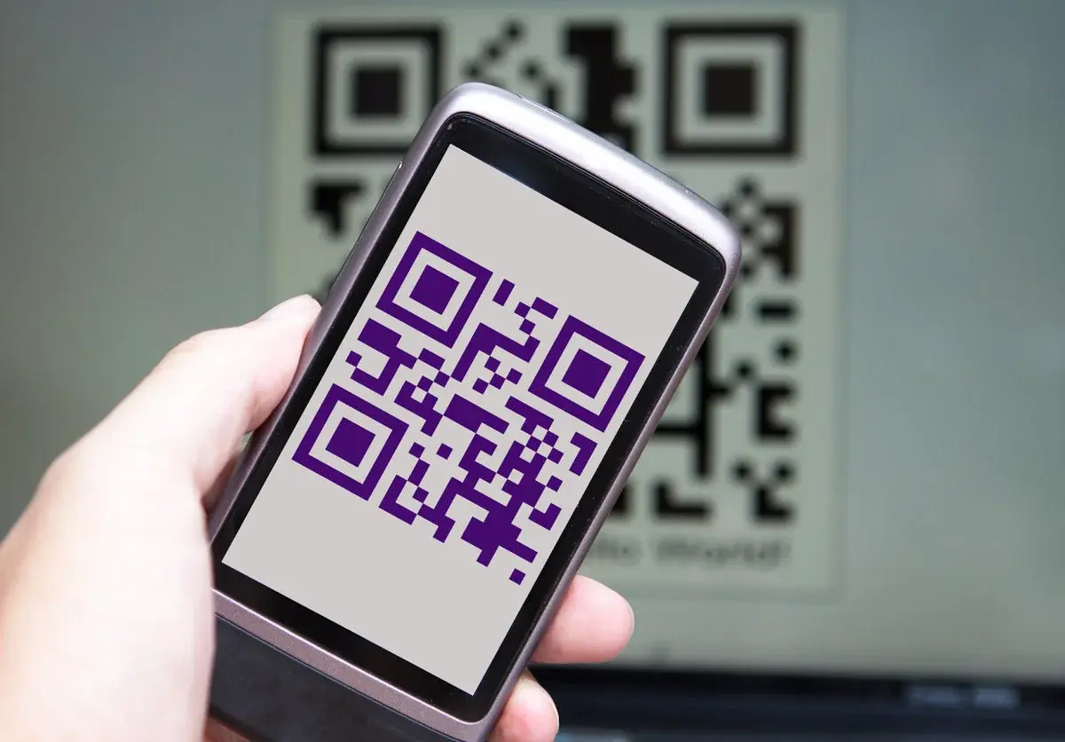 Правительство РФ отложило введение QR-кодов в общественных местах