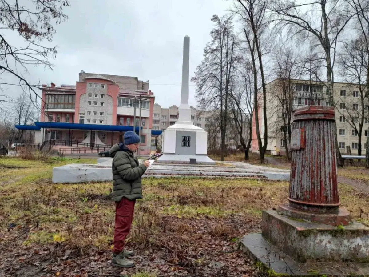 Бывший милиционер Юрий Скоморохов восстанавливает в Кинешме памятники  Героям Советского Союза