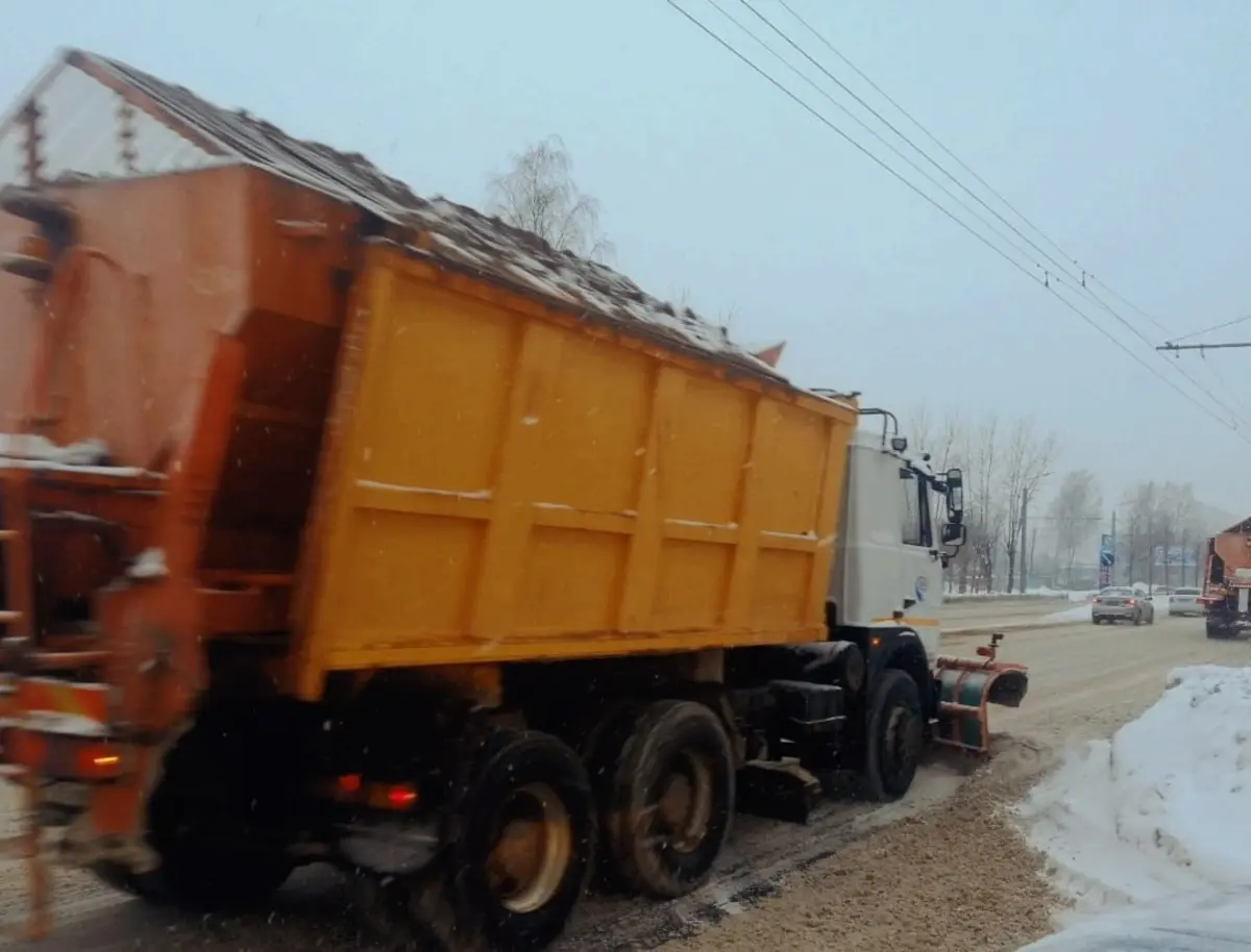 В Иванове вышли на дежурство 14 комбинированных дорожных машин