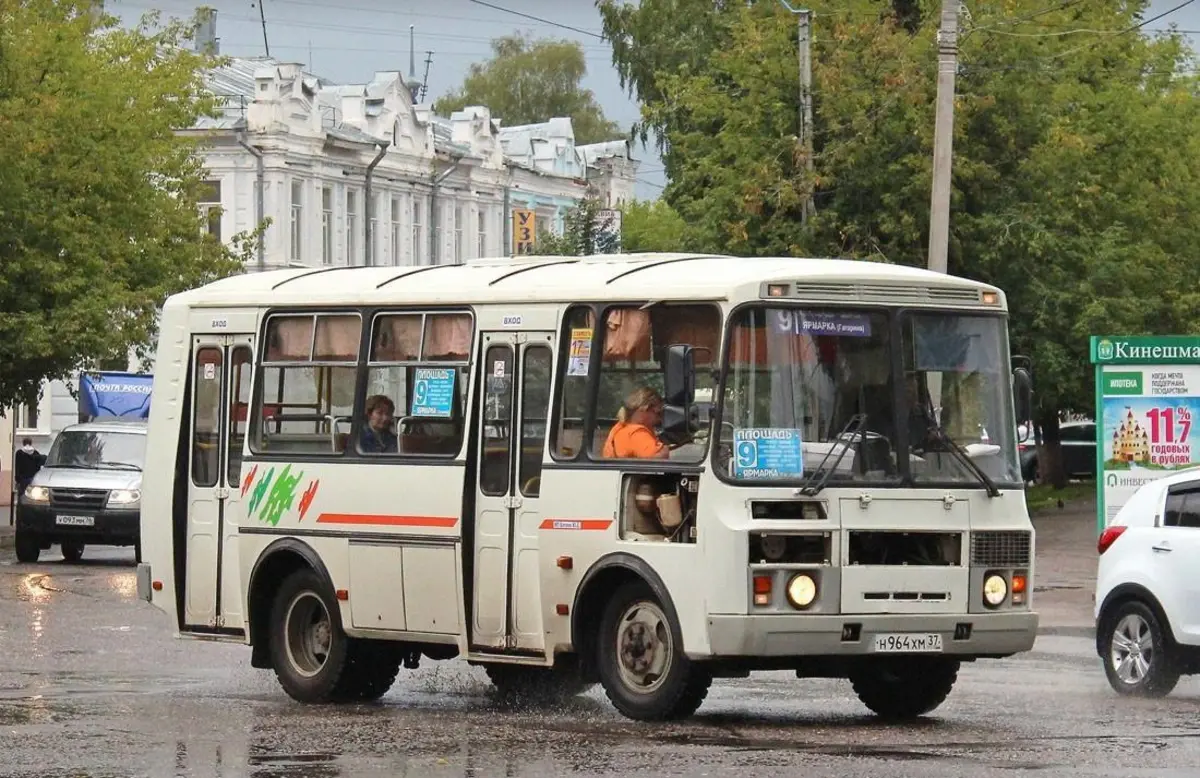 В Кинешме автобусы будут ходить до кладбищ в Пасху, Радоницу и День Победы