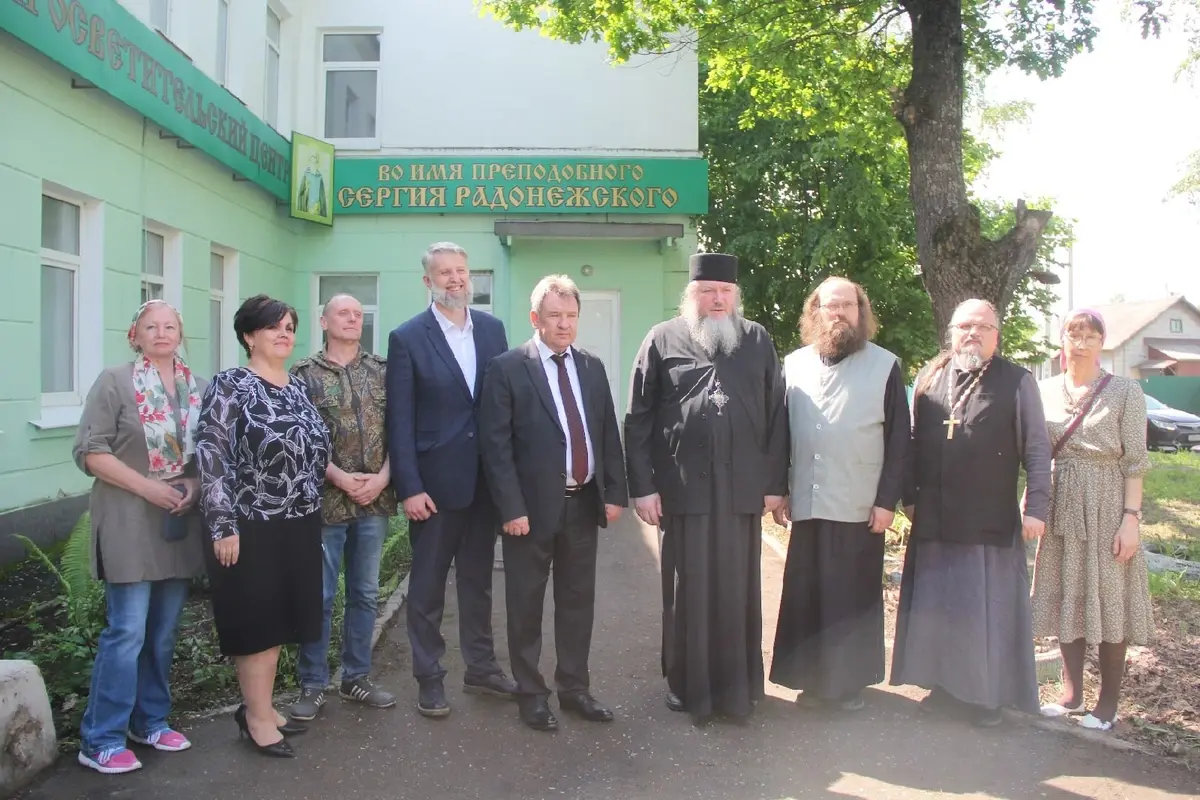 В Родниках вместо роддома открылся православный центр