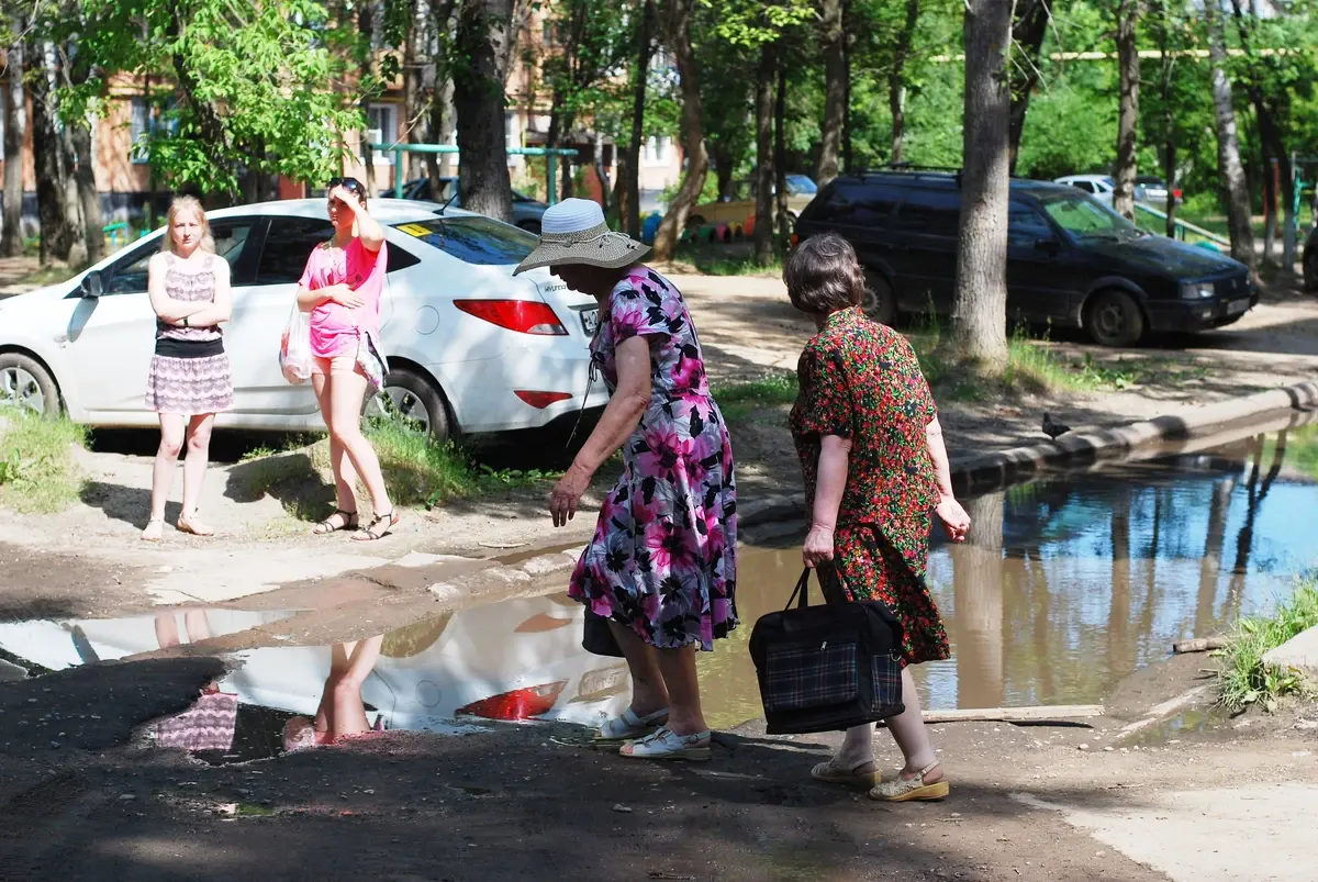 Прокуратура требует от мэрии Иванова ликвидировать подтопления тротуаров и  частного сектора